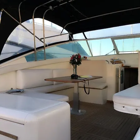 Tj Di Jetset Botel Cagliari